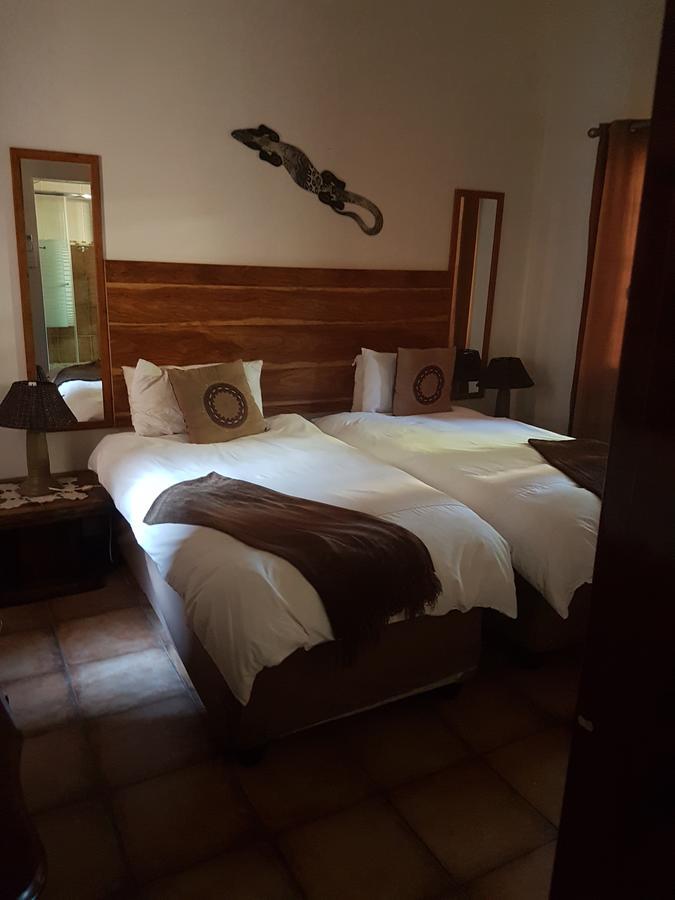 Oppi Rotse Guesthouse Saint Lucia Estuary エクステリア 写真